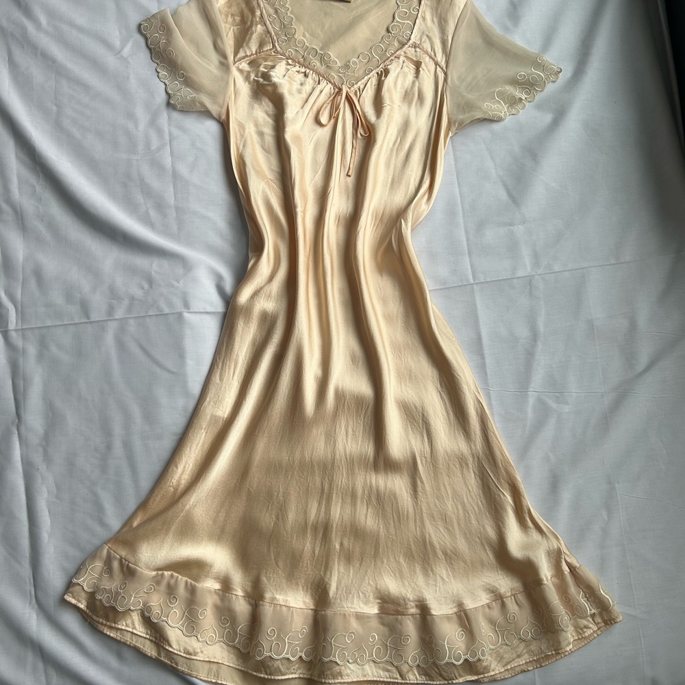 Vintage 100% Silk Bias Cut Nightgown